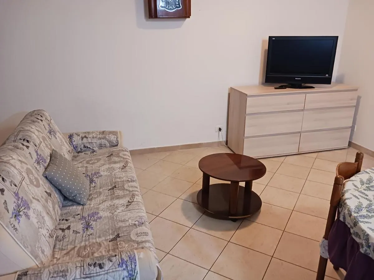 Nora Casa Vacanze/Bed And Breakfast Pula